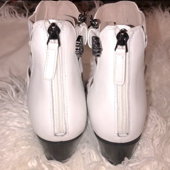 NINE WEST BOOTIES 6.5 NWOT - Picture 6 of 9